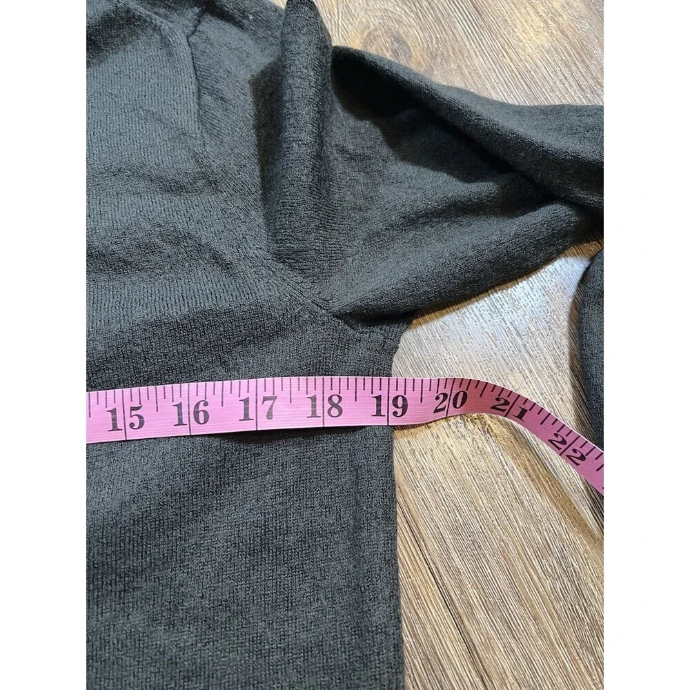 J. Crew pit 19